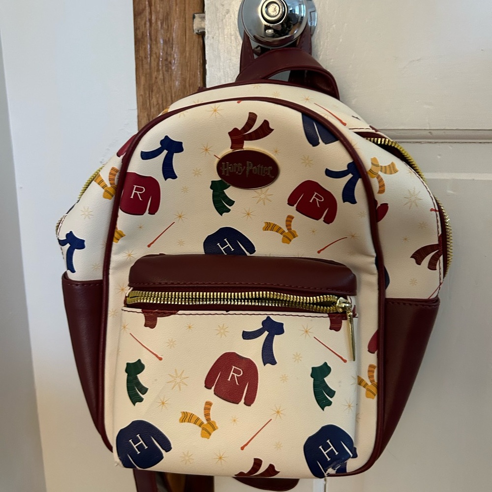 Harry Potter Cream & Burgundy Mini Backpack